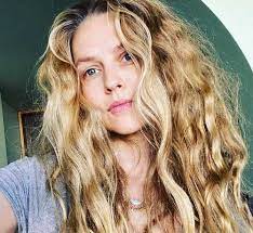 See teresa palmer full list of movies and tv shows from their career. Teresa Palmer Bio Height Weight Husband Name Age Income Info Knocks