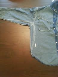 How To Alter A Man S Shirt To A Woman S Shape Refashion Clothes Altering Clothes Mens Shirt Refashion