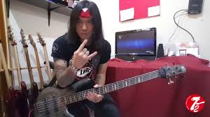 C em c em c em c em hari kulalui tanpa hadirmu lagi c em c em kucoba ingkari sepi ini c em c em mengapa terjadi hancur kau akhiri c em c em satu kata janji tak kembali (*) am bm s`ribu tanya sesak. Cokelat Bendera Bass Cover Chords Chordify