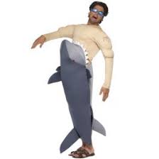 Dicht bij freek (midden voor het podium) €67.95 (incl. Freek Vonk Haaien Pak Dieren Jungle Kostuums Themakleding Nu