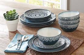 Better Homes Gardens Teal Medallion 12 Piece Dinnerware Set Walmart Com Dinnerware Set Stoneware Dinnerware Sets Dinnerware