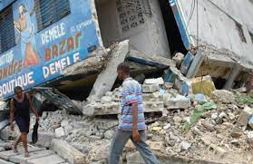 Haiti ainda tenta se recuperar de terremoto que desvatou o país em 2010. Terremoto Ad Haiti 15 Vittime Oltre 300 Feriti E 7mila Abitazioni Danneggiate Agensir