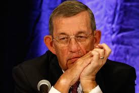 JPMorgan Chase Longtime Board Member Lee Raymond to Leave