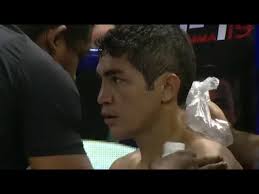 Sbt Esporte (18/06/2015) Pugilista Mike Carvalho é exemplo para as crianças 