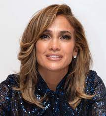 ✨ jlo beauty is available now! Jennifer Lopez Dzhennifer Lopes Istoriya Uspeha Golden Globes