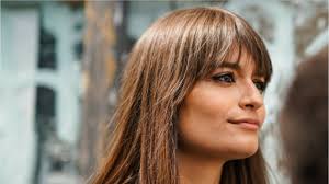 Born 10 july 1992 in martigues) is a french singer and songwriter. Clara Luciani Cet Amour Tres Malsain Qui L A Enfermee Pendant Trois Ans Gala