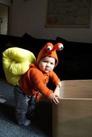 Homemade Snail Carnival Suit By Lilafranfreluche Deguisement Enfant Costumes D Halloween Enfants Deguisement Halloween Fait Maison