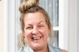 EastEnders Star Lorraine Stanley Celebrates Hottest Day Of The Year  Responsibly
