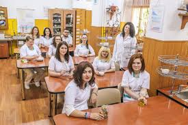 Scoala sanitara postliceala hipocrate din tg jiu targu jiu facebook. Inscrieri La Scoala PostlicealÄƒ SanitarÄƒ Carol Davila GalaÅ£i Construieste Å£i Viitorul AlÄƒturi De Cei Mai Buni ViaÅ£a LiberÄƒ GalaÅ£i