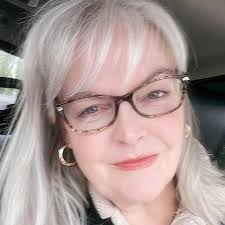 How to plan a day trip from Florence to Montepulciano for wine tasting  without a car?