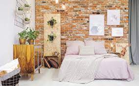 Untuk mempercantik rumah, kamu tidak perlu mengeluarkan uang banyak. 7 Tip Menghias Dinding Rumah