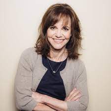 Sally Field I Never Felt That I Had Very Many Choices Ever Sally Field The Guardian