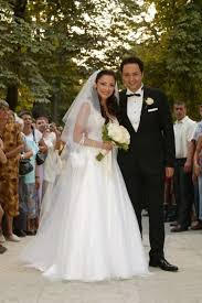 Jan 11, 2014 · coafura laura cosoi/ coafura mireasa/ocazie/eveniment 2014. Rochiile De MireasÄƒ Ale Vedetelor Din Romania Vezi Cum Au ArÄƒtat Adela Popescu Andra Sau Delia