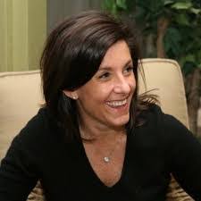 Lisa Semler's Instagram, Twitter & Facebook