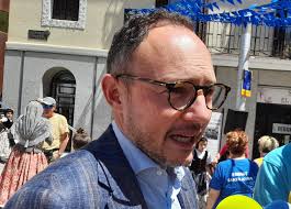 La Seu avisa que no “permetrem una arribada massiva de treballadors que  trenquin l'equilibri”