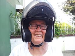 A lezione di Yoga… con nonna Wanda