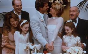 Was it as much fun as it looked? couric gathered stars lindsay lohan, dennis quaid, elaine hendrix, lisa ann walter and simon kunz, along with meyers. Lindsay Lohan Joins Parent Trap Cast Reunion How To Watch On Monday