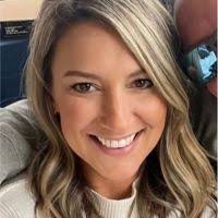 Wendy Brennan's Instagram, Twitter & Facebook