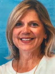 Ellen Yager's Instagram, Twitter & Facebook