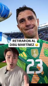 Dibu Martínez se queda fuera del Manchester United