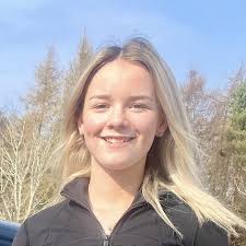 Manual Driving lessons in Aberdeen