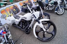 Pin By Curtis Graves On Motorcycles Chopper Bike Motorcycle Harley Hot Bikes
