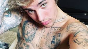 More images for michał piróg tatuaże » Justin Bieber Bez Tatuazy Pokazal Jak Usunal Dziary