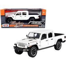 Kitchen set informa 2021 jeep wagoneer / 2021 grand wagoneer concept awesome picture gallery : 2021 Jeep Gladiator Rubicon Closed Top Pickup Truck White 1 24 1 27 Diecast Model Car By Motormax Target