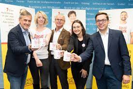 Mit der pflegebox schicken wir ihnen produkte, wie desinfektionsmittel, mundschutz und einmalhandschuhe monatlich zur optimalen versorgung in der häuslichen pflege. Land Salzburg Und Ikp Bringen Menschen In Pflegeberufe Ikp News