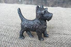 Bakelite catalin baby scottie dog in cherry red, green, tortoise shell, yellow vintagebakelite4u 5 out of 5 stars (1,981) $ 10.00. Pin On Diy Upcycled Inspiration