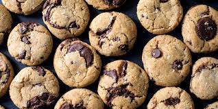 Las cookies son pequeñas cantidades de información que se almacenan en el navegador utilizado por cada usuario para que el servidor. Carmen S Cookies