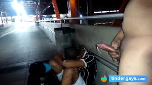 Gozando Em Publico (Metro) - EPORNER