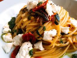 Linguine Mit Zucchini Kirschtomaten Burrata Und Pesto Linguine Nudeln Mit Pesto Kirschtomaten