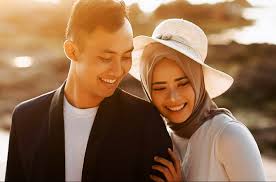 Isteri perlu tunjukkan perasaan sayang, penuh emosi. 10 Petua Suami Isteri Romantik Kekal Macam Tengah Hangat Bercinta Bidadari My