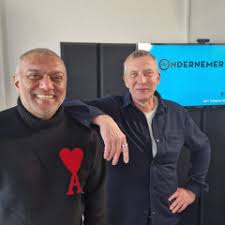 Stream episode Sophie Wildeboer (Exact) en Norbert Holthaus (Atradius)