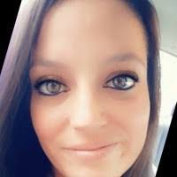 Shannon Strang's Instagram, Twitter & Facebook