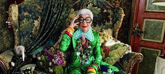 Iris apfel was born on august 29, 1921 in astoria, queens, new york city, new york, usa as iris barrel. Iris Apfel Das Alteste Supermodel Der Welt Feiert 99 Geburtstag Shots Magazin