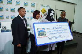 Lotto winners in jamaica often wear disguises due to the high crime in the country and to avoid harassment from scroungers, according to reports. Lottery Winner Wears Scream Mask To Hide Identity
