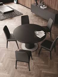 Round And Extensible Occa Dining Table Round Extendable Dining Table Dining Table Boconcept