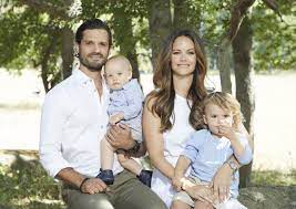 Bald kann man das paar im schwedischen. Sweden S Prince Carl Philip Princess Sofia Expecting Third Child