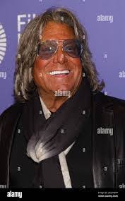 Wayne Goulding's Instagram, Twitter & Facebook