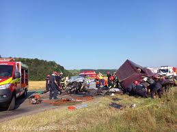 Acum poti aviza online, simplu si rapid, daunele pentru politele auto si de locuinta! Jgtv0vi87zlpfm