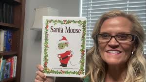 Santa Mouse by Michael Brown and Illustrated by Elfrieda De Witt