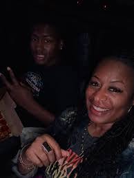 Alex Wallen's Instagram, Twitter & Facebook