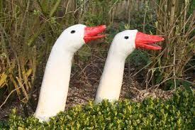 Bildergebnis Fur Zaunhocker Selber Machen Gartenkunst Gartenfiguren Garten