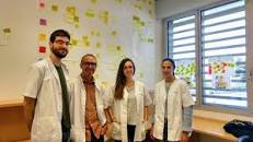 Resultado de imagen de dAOUD HIZO PARTICIPES DEL PREMIO A TODOS LOS TRABAJADORES DEL CENTRO I+D  DE ELILLY