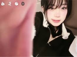 Modèle de Webcam Riri__oo : Show porno gratuit en direct et | Stripchat