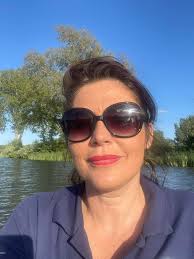 Fancy a day out to Windsor? 🏰 With time to explore the shops or visit the  Castle or just spend time