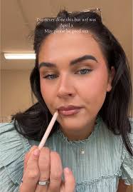 Makeup Transition Tips for a Fabulous May