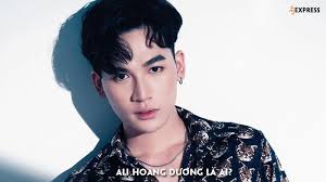 Còn otis đỗ nhật trường lại là một chàng hot boy thế hệ mới, hiện đang bộ đôi siêu quậy này thường xuyên đi ăn uống, xem phim sau giờ học và nói đủ chuyện trên trời dưới đất đến khi nào chán mới chịu về nhà. Ali Hoang DÆ°Æ¡ng La Ai Ä'á»i TÆ° Quan Quan Giá»ng Hat Viá»‡t 2017 35express